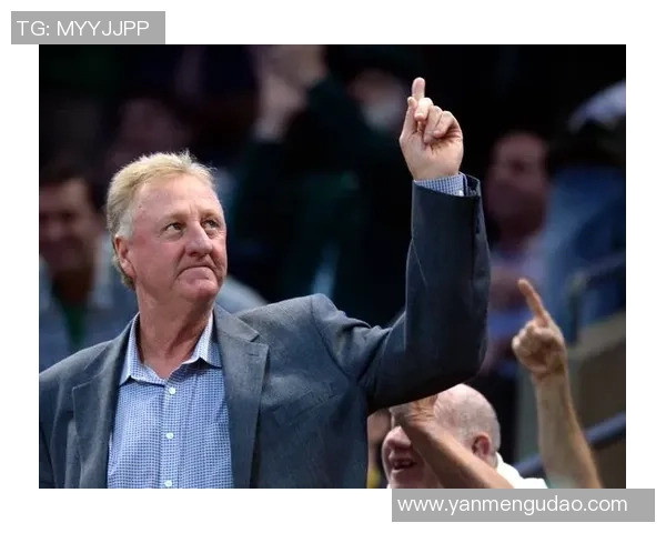 足球球星背后的家庭故事从贫困到富豪的成长轨迹与影响