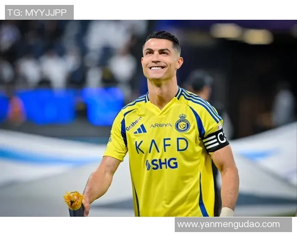 足球巨星同框互动罕见画面 球迷见面视频引发热烈讨论